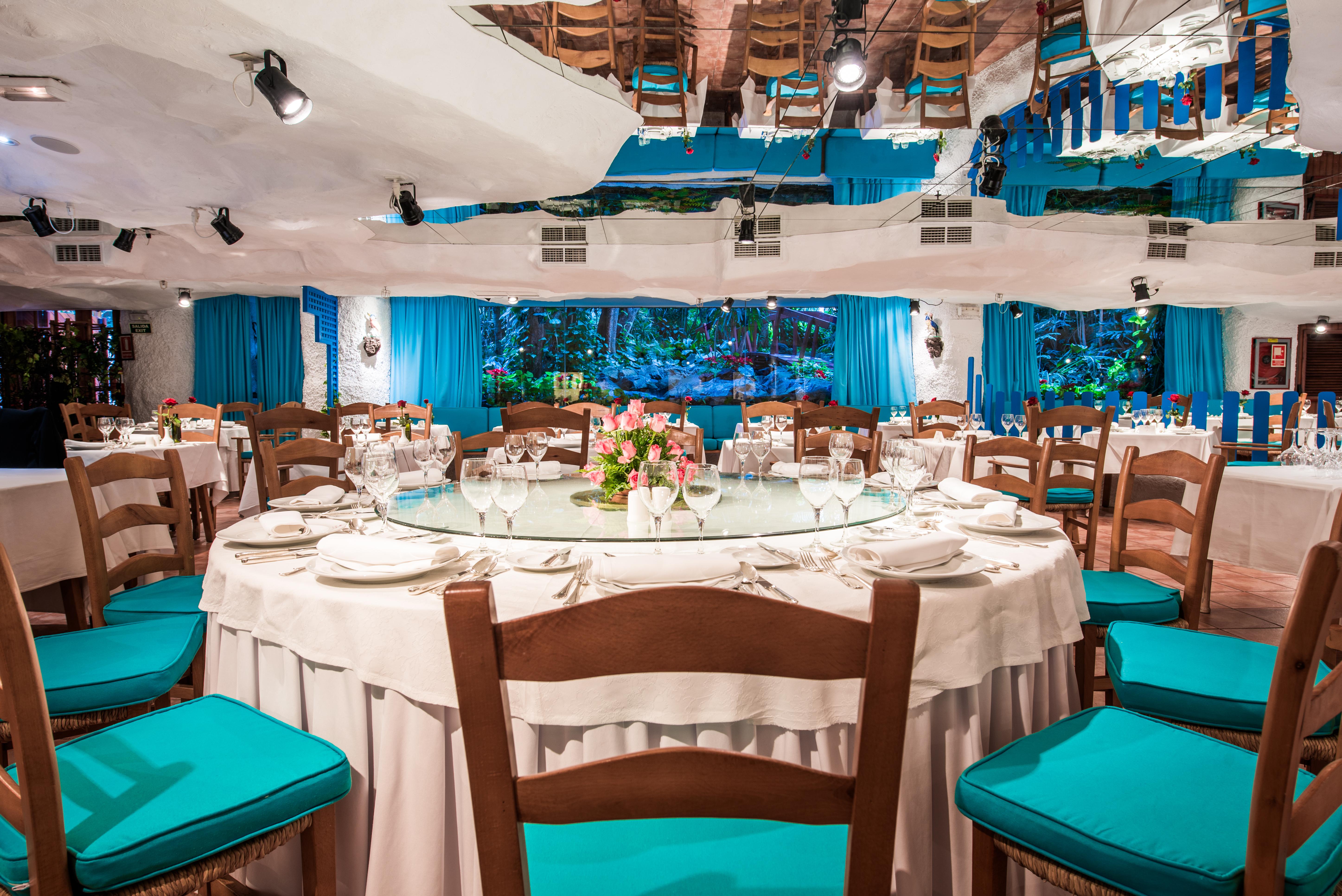 东方植物园水疗花园酒店 拉克鲁斯 外观 照片 Interior of the restaurant