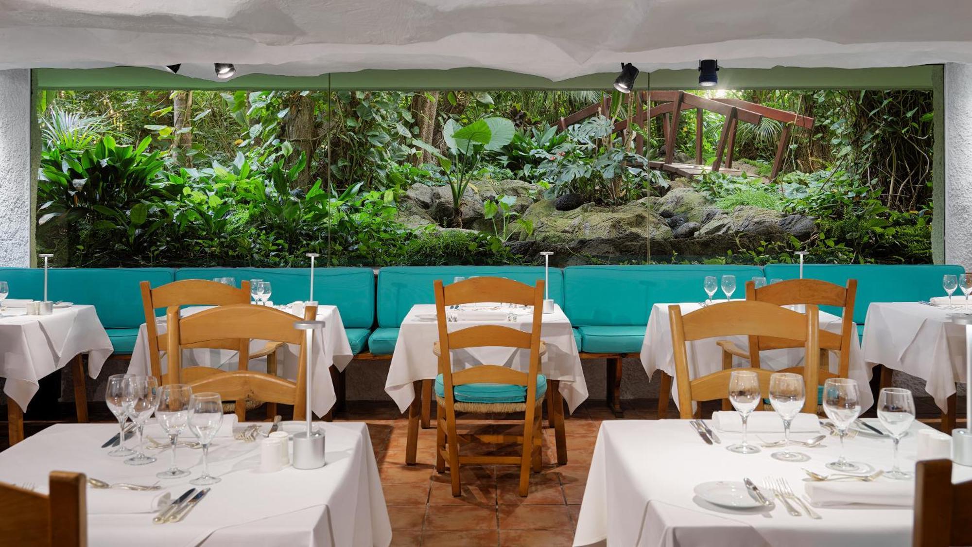 东方植物园水疗花园酒店 拉克鲁斯 外观 照片 Restaurant